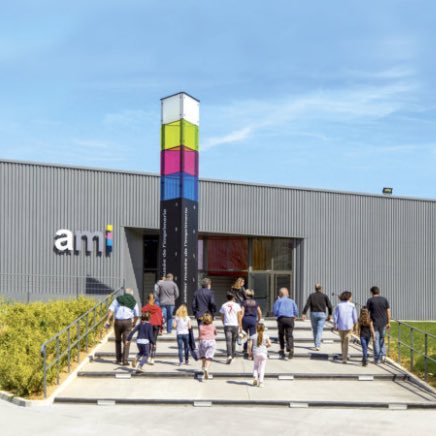 [ A VISITER ] Le #musée de l'#imprimerie ouvre demain !
Il s'agit du plus grand musée de l'imprimerie en #Europe, avec plus de 5000 m2 d’exposition, aux portes de l’Ile de France, à 70km de #Paris. Plus de 150 machines y sont exposées #PRINT #offset #encre a-mi.fr