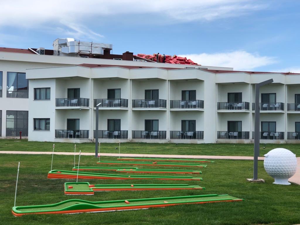 sefik aygol mia a twitteren ve hotels ayvalik vilayetler evi mini golf sahasi da eklendi https t co xrgaat30wq twitter