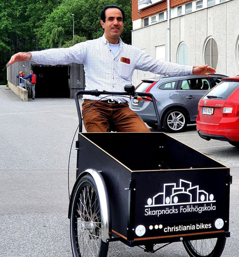 The school bike.

skarpnacksfolkhogskola.se