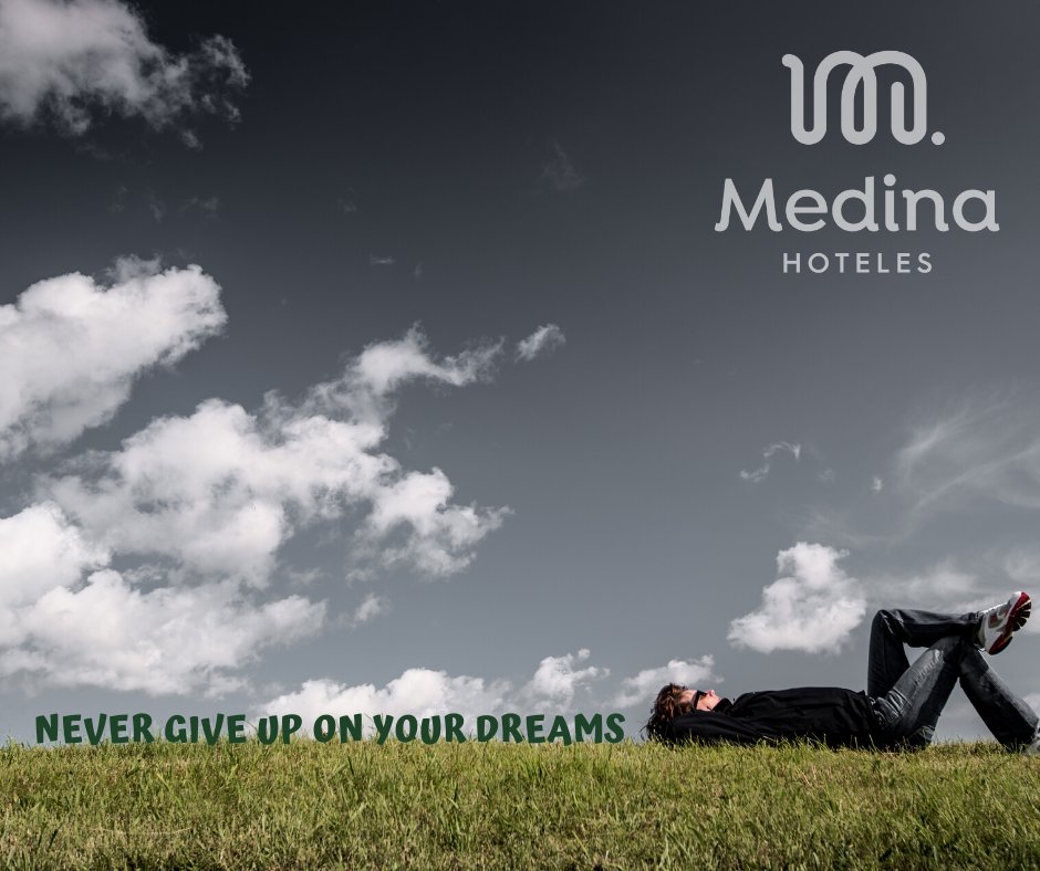 Este verano, qué nada detenga tus sueños! Contáctanos y te ayudaremos a hacerlos realidad! Somos tu casa en Benidorm. 

This summer, let the dreams come true! Contact us and we will help you! Medina Hoteles, your home in Benidorm.