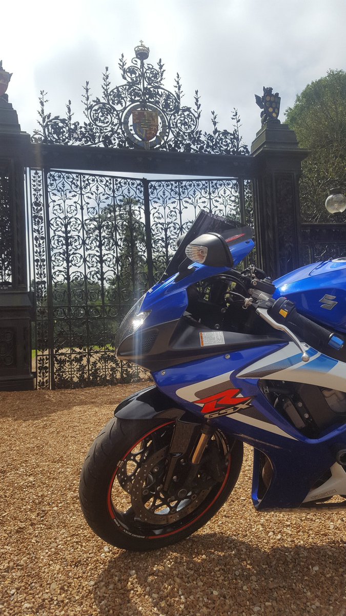 AlisonPottle's tweet photo. Suzuki glamour.. loved our little ride out today.. the bike is royalty parked outside sandringham queen estate #motulsuperfan @motul @suzukicycles #gsxr750 #beauty #BikeIsBest @suzukimotogp @SuzukiBikesUK https://t.co/NoanmUd1Bt