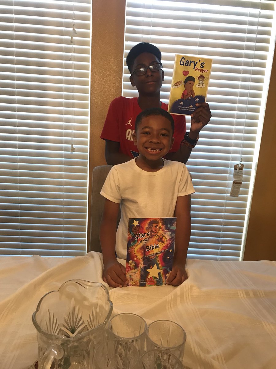 Jwritesbooks's tweet photo. Because representation matters

#amwriting #writingcommmunity #monday #RepresentationMatters #black #proud #author #writer #speaker #useyourvoice #blackauthors #ChildrensBooks #middlegradebooks https://t.co/hSWL2psscd