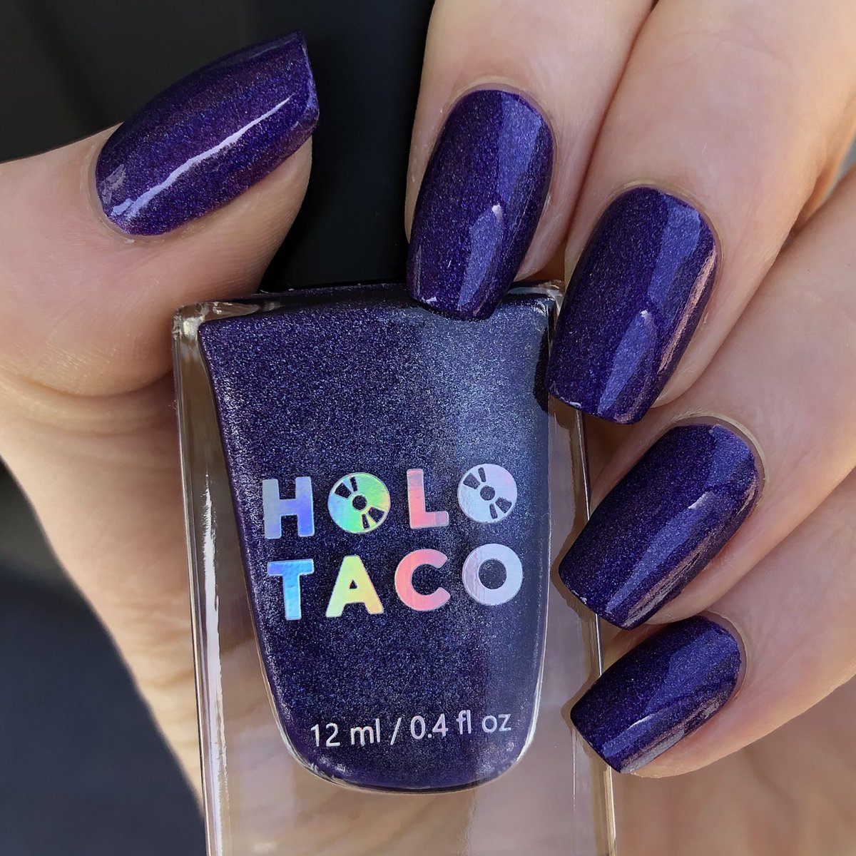 nailogical's tweet image. 💜Purple Slushie💜 new @holotaco linear holographic💅😈 The holo looks different depending on the lighting!✨

1. Sunlight☀️
2. Shade🌚
3. Phone flash📸
4. Indoor low-light🕯

⚠️Low in stock⚠️
holota.co/simplyrainbows2