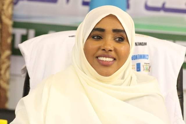 AMCzaki's tweet photo. Wasiirki Hore ee Haweenka Iyo Horumarinta Qoyska #Puntland Anisa Xaaji Muumin ayaa loo magacaabay Wasiir Ku-xigeenka Socdaalka iyo Qaxoontiga gobolka #Minnesota ee dalka #Mareykanka.
Wasiir aniga ayaa kamid ahayd Xukumadi Madaxweyne #Gaas ee Puntland.
#congralution
#Aniso https://t.co/KqwqWcqtvJ