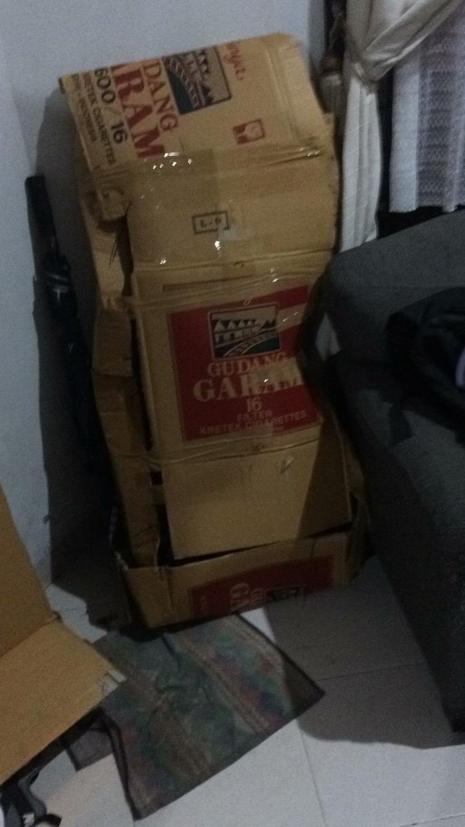 Ghettopapih's tweet photo. packing sepeda rapi banget, sampe #kalog harus bayar 60k buat packing tambahan diluar ongkir. sop katanya dikasih pula kwitansi packing nya, sampe di jogja kok packing tetep sama? @PTKAI @PTKAI4 atau siapalah https://t.co/iTl2b66tZf