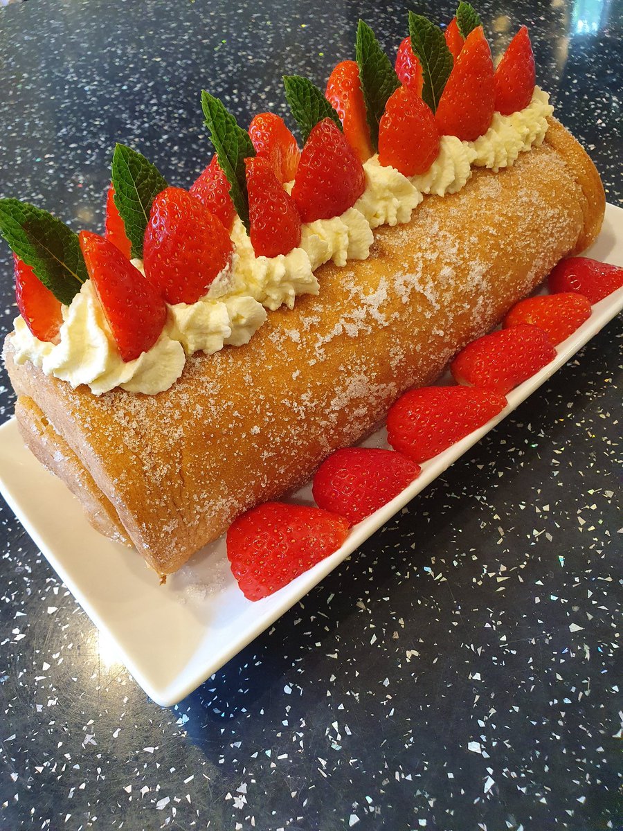 Rina Eleftheriou tweet media