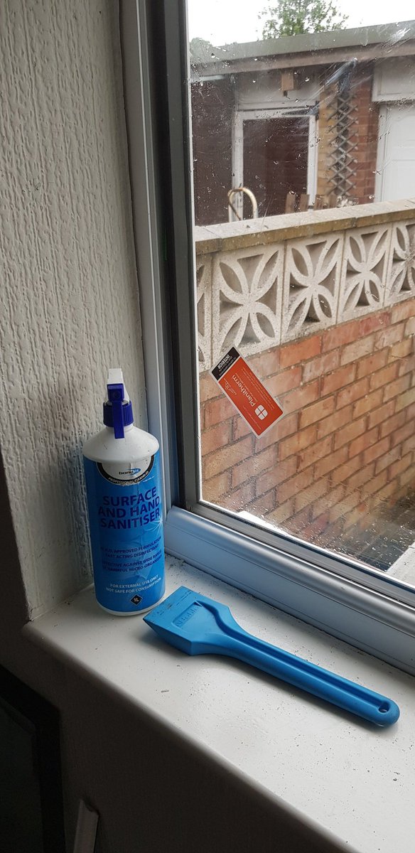 WindowSolution6's tweet photo. New window supplied and installed following the government guidelines #ppe #SocialDistancing disposal dust sheets and fully sanitized the window when finished supplied by @york_trade #eurocellplc #planitherm #installationphotos https://t.co/8L2R9ejzJw