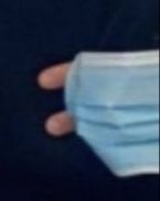 DiedDirection's tweet photo. Niall, what is this on your hand? Mask?
@NiallOfficial https://t.co/p1VE5TJxX7