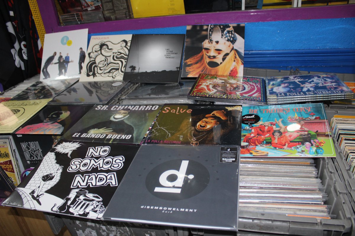 TipoSder's tweet photo. Vinilos nuevos!!!!!!!!!!!!
@desakatorock  @La_PollaRecords https://t.co/fhVYvq3Vts