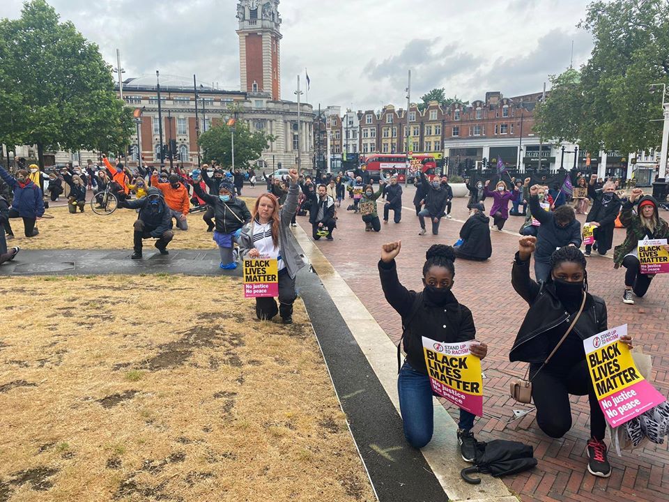 WestHamLabour's tweet photo. Take The Knee - Say Their Name - Black Lives Matter

Saturday 20 June, 2.00 pm, Central Park, East Ham, London E6 3HW

Socially distanced protest to demand justice for George Floyd and all who have died at police hands in the US and the UK. 

https://t.co/5mkvFW6Cnu https://t.co/A4R9t5DKfk