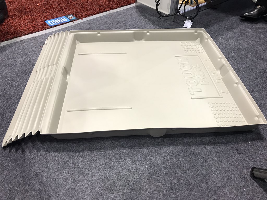 lubodon's tweet image. Wash machine pan , who need ?