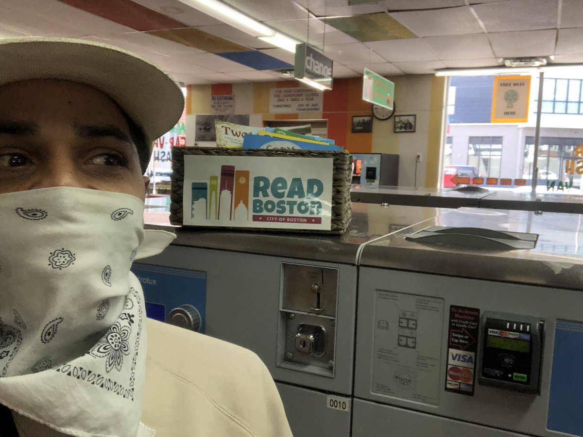 SeanThimas's tweet image. It's a beautiful day in #Boston to restock @ReadBostonMA ”Loads of Books” sites!!! #EndBookDeserts #ReadingIsEssential @CityOfBoston
