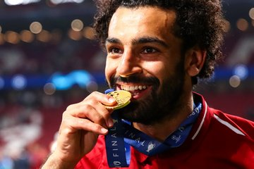  Pussy & Mega Cuci Besar Malam Ni !!   Happy birthday, 2019 winner Mohamed Salah!  