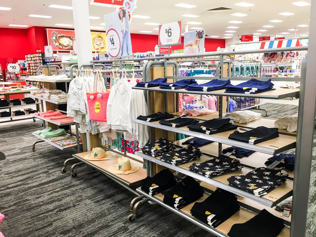 Girls is looking FABULOUS!!! Thank you Gabby and Suzanne for a job well done! 🤩🤩 Guests are loving the summer vibes!  #Fabulous #Summer #girlpower #Target