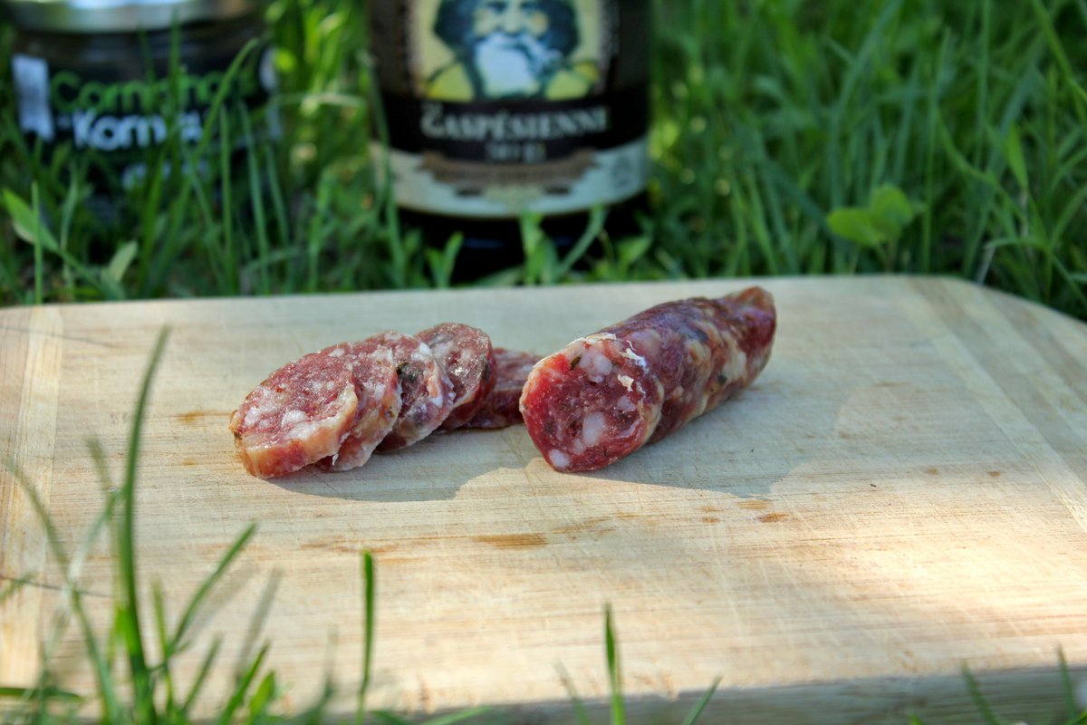 [Nouveaux Produits]

Les saucissons secs au Kombu sont enfin disponibles sur notre boutique en ligne !!

Goûtez-y et faites-en un incontournable de vos piques-niques et apéro cet été !

Cheers !

boutique-seabiosis.square.site