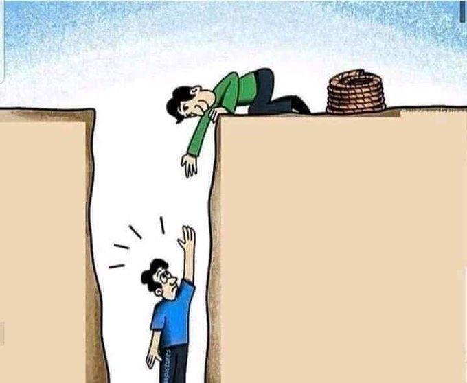 ”متصنع الود أقبح من صريح العداء.”

"عارٌ على الحُرِّ أن يحيا بأقنِعةٍ

وأن يعيش ولو يومًا بوجهَينِ."
#غرد_كانك_في_2050