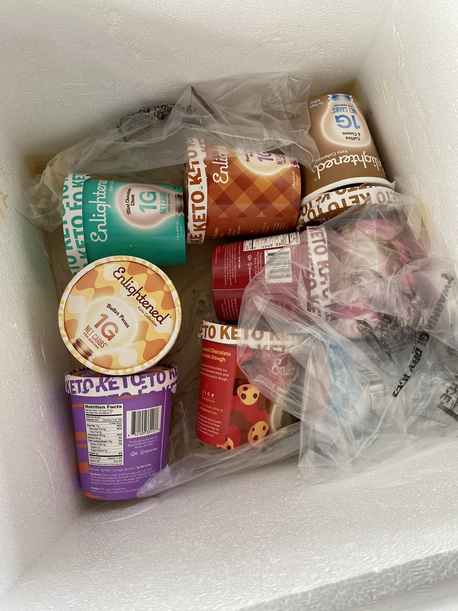 LetItB217's tweet photo. @FedEx your customer service is horrible. My perishable package was to arrive Friday, 6/12. Just showed up on my front stoop on Monday 6/15. Everything in the package was melted. Nothing salavable. I expect a full refund for my purchase from @eatenlightened!!! https://t.co/vGpK0w3fWm