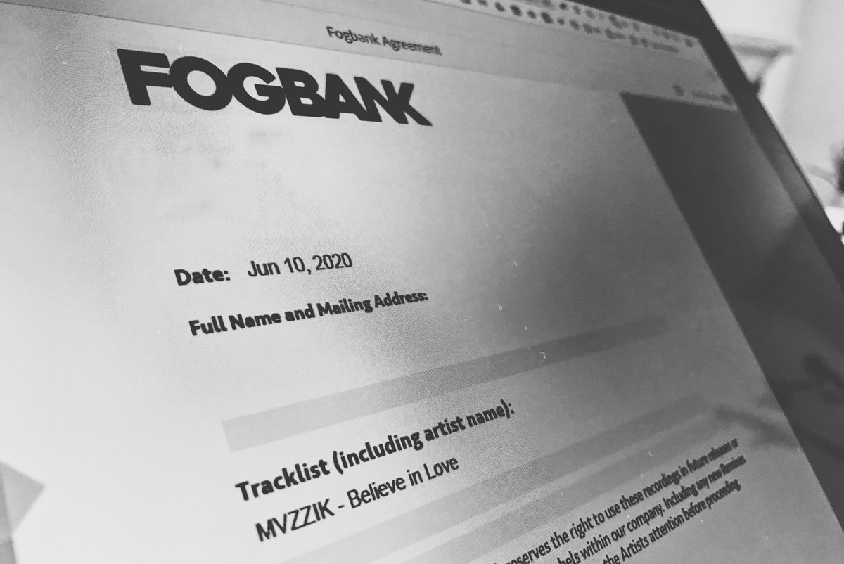 Record deal signed 📝 So good to be back on the mighty <a href="/fogbankrecords/">Fogbank</a> 🙌 Let’s do this <a href="/jpaulgetto/">J Paul Getto</a> 

#realhousemusic #HouseMusicAllLifeLong