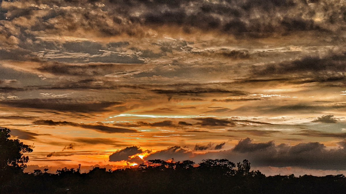 EppuEp's tweet photo. #beautyofnature 
#bangladesh
#thanksalmighty https://t.co/8lJsBJPnLa