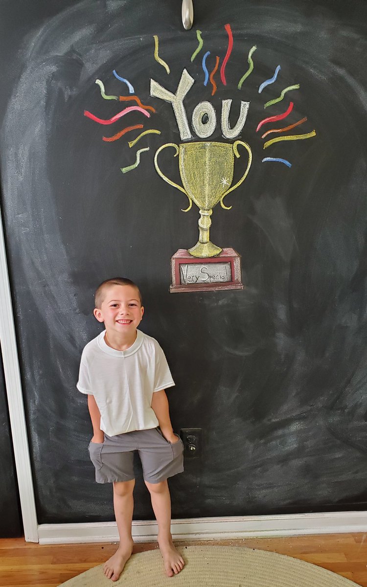 MTL_HS_K's tweet photo. On the 4th to last day of kindergarten, we celebrated the lette V with “Very Special Award” Day! Each child got an award that described them! 🏆 https://t.co/8vVv4bPm7R