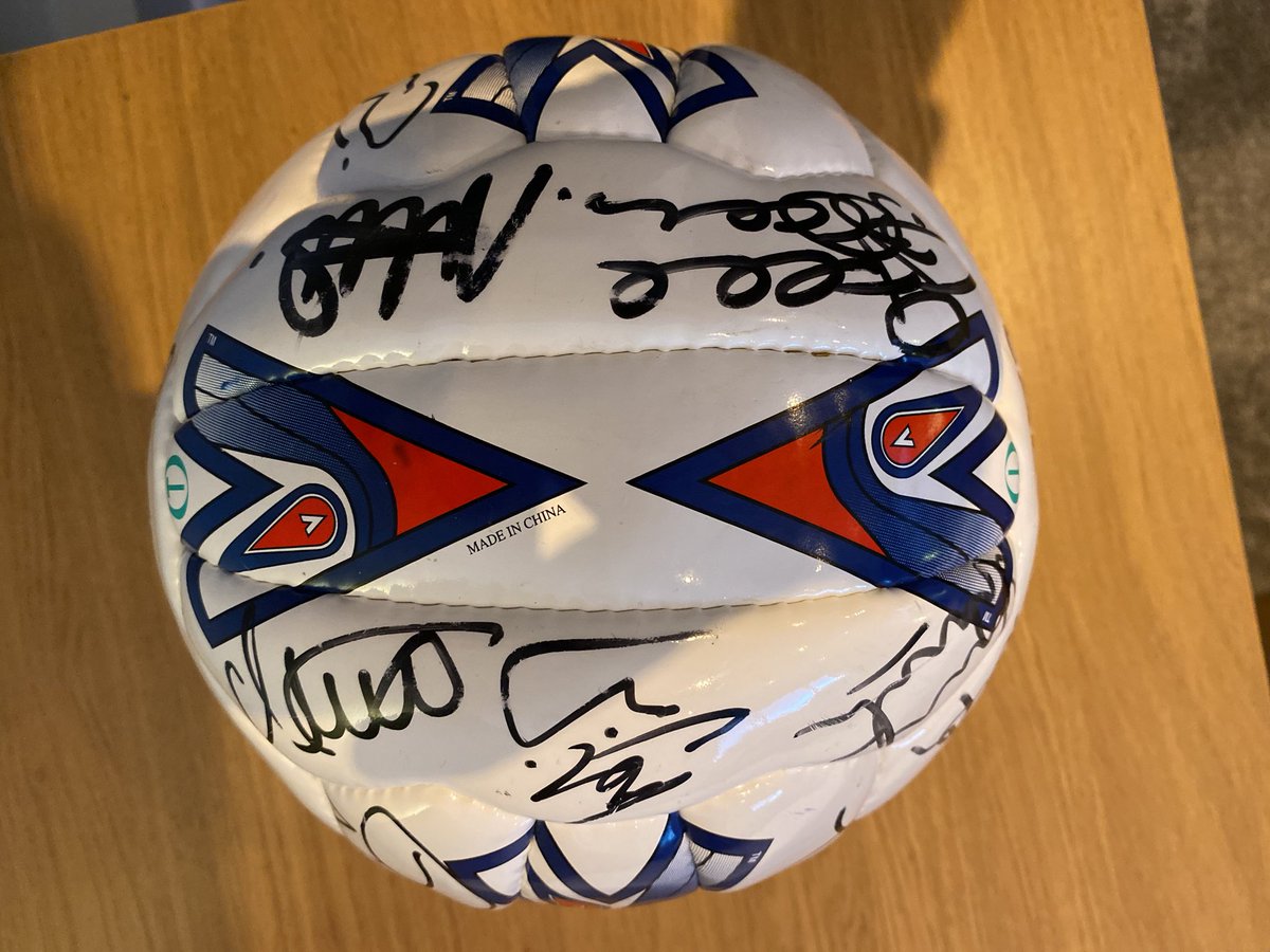 Simps100's tweet image. Got given this years ago - any one any rough idea of what year it could be from? #readingfc