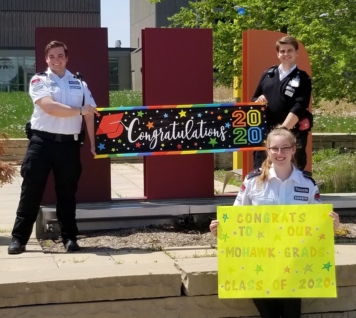 Mohawk_Security's tweet image. It is Convocation Week @MohawkCollege!   We miss you ALL!  Congratulations Class of 2020!  From your @Mohawk_Security/ @ParagonGuard Team    #MohawkGrad  #FutureReady