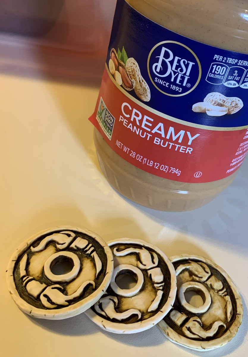 W00DZ's tweet photo. @SHOTOFYAGER @LindsayTheOtter thought about using my fire tokens I got for completing the #LLSLogChallenge to write you guys a letter from the edge but I went with the peanut butter!
๐ it's amazing the stuff you find on Etsy! A solid collector item for any Survivor fan! https://t.co/go3VRLXDAQ