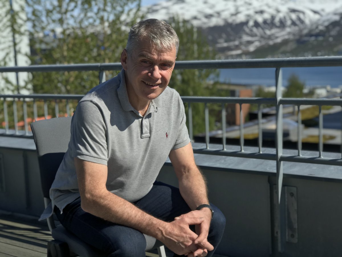 TREC_UiT's tweet photo. The man, the myth, the legend: Our leader, John-Bjarne Hansen, shares his story, his experience and his secrets to success in this in-depth interview. These are his reflections on life and on research (it's in Norwegian, but we recommend Google Translate: https://t.co/Q5qtoXhw6m) https://t.co/u55NOESZAo