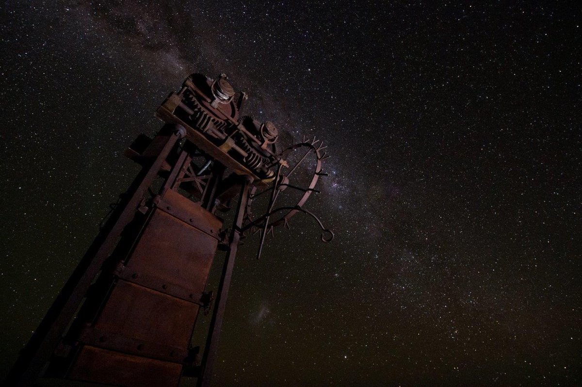 Calling all citizen scientists and star gazers! This Sunday night 21 June, join thousands of people going outside to look at the stars to help researchers create a map of Australia’s darkest skies. Register before Sunday! worldrecordlight.thinkific.com/pages/coming_s…