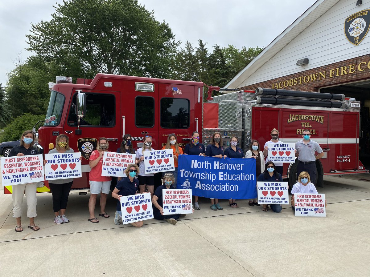 k2techieteacher's tweet photo. North Hanover Twp Education Association takes Pride in our community. Today we thanked our first responders with snacks to show our appreciation. #NJEA @NJEA #NJEATogether #NJEAPride #nhtschoolstogether @rduff4602 @NHTSCHOOLS @PerkinsDucks @missbruder2nd https://t.co/votd6Wd6Mp