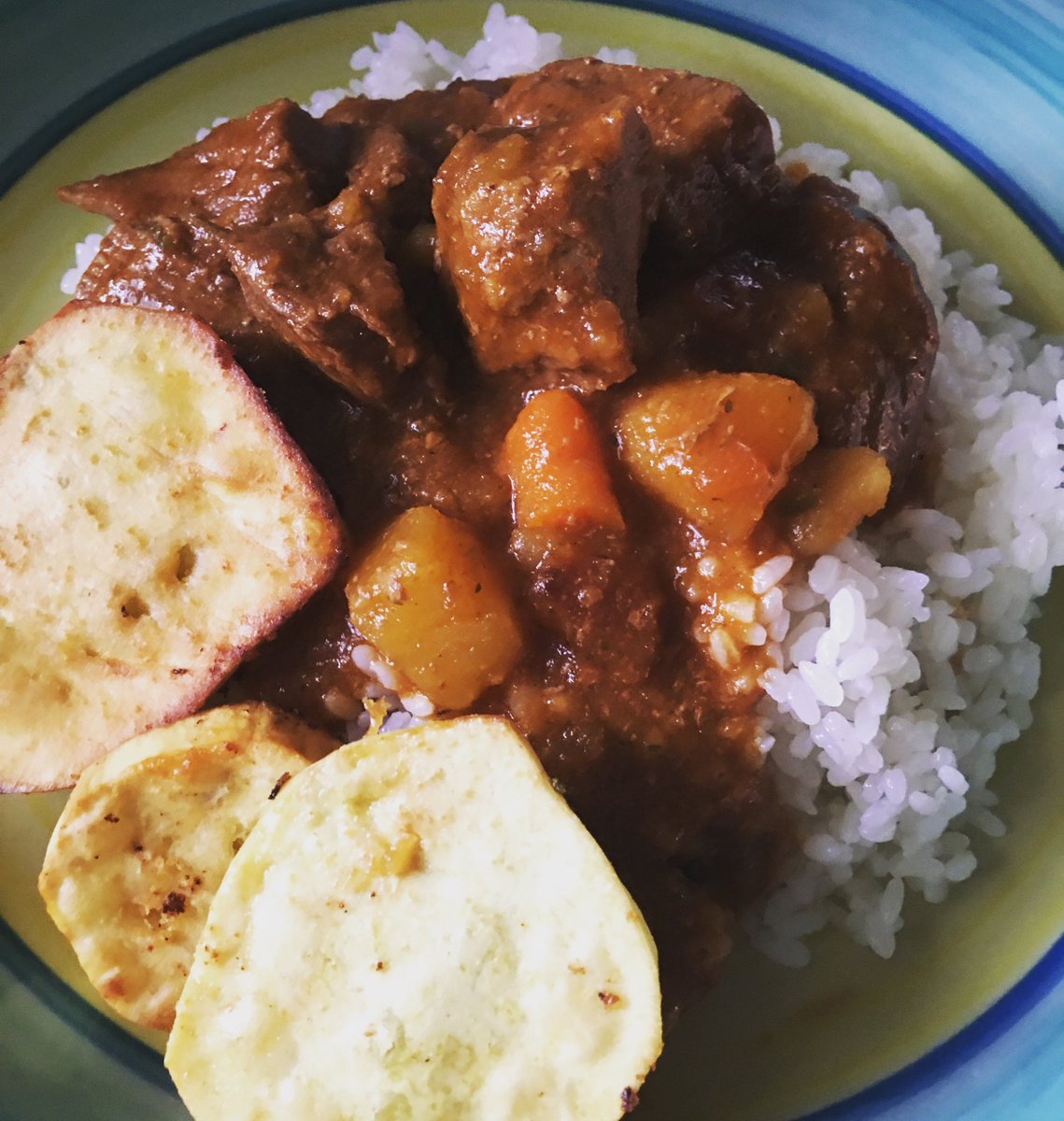 TitaGuilliani's tweet photo. La mejor carne guisada del mundo mundial la hace mi madre #chefmami #batatita #thebest https://t.co/uPeryEipPR