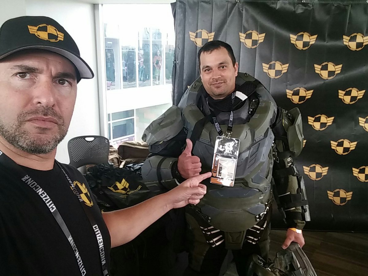 The glorious  @montoya_test and I at the  @TestSquadron both at  #CitizenCon in  #Austin  #Texas. I was so exhausted, my armor was too HEAVY! the pains of  #cosplay