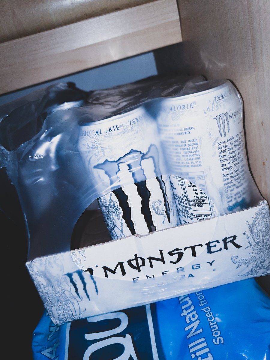 Was gifted this by a wonderful soul in my community through <a href="/TeamStreamGifts/">StreamGifts</a> Its getting me through the day👊