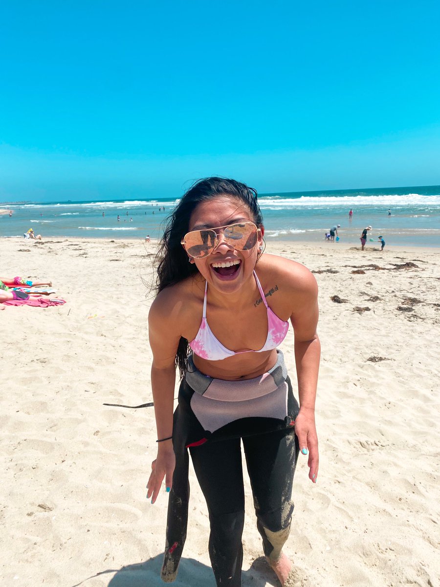 angelicaxmarie_'s tweet photo. surf’s up, shawty 🏄🏻‍♀️🤍 https://t.co/gx2NmMIaoG