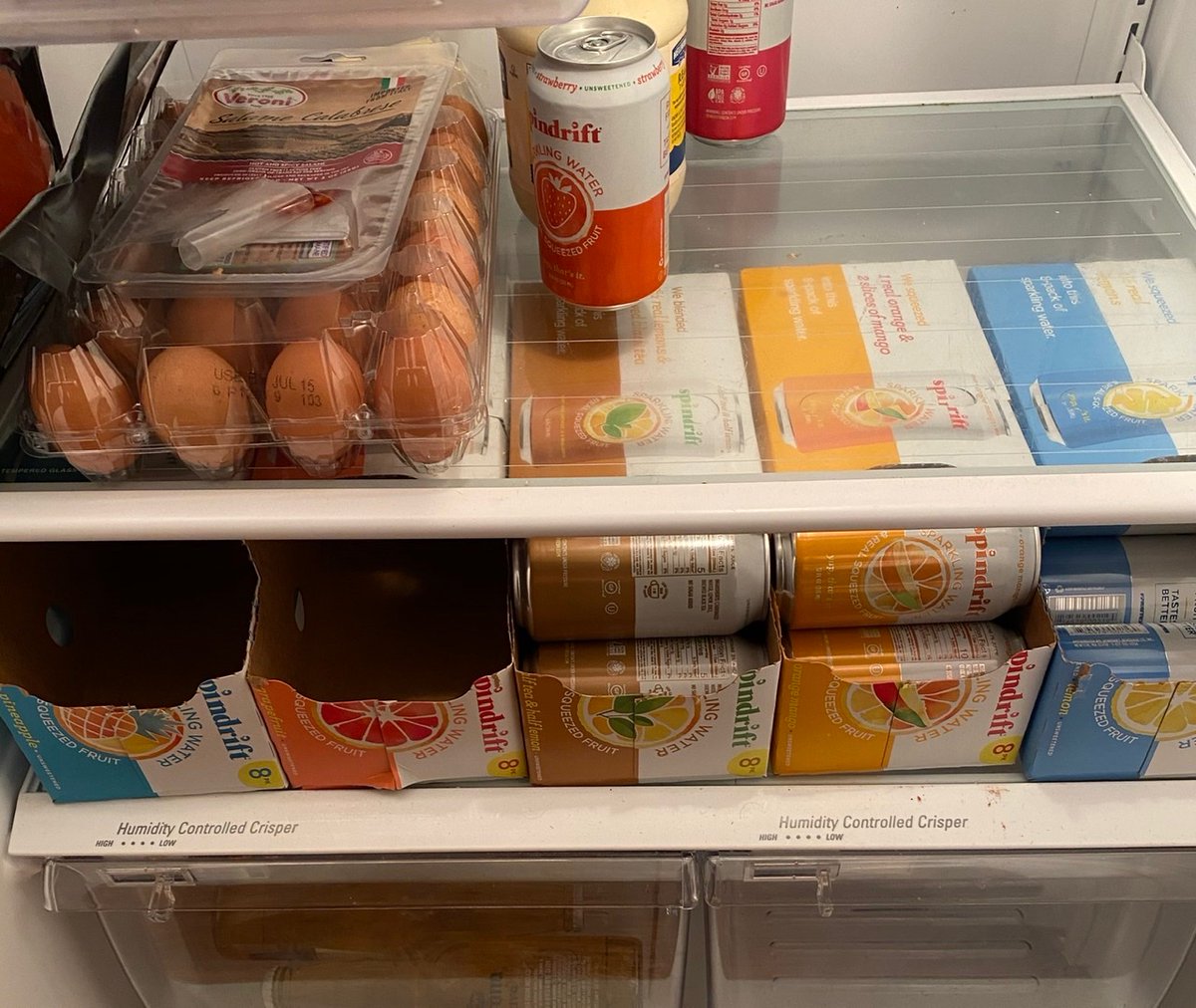 Hey <a href="/drinkspindrift/">Spindrift Beverage Co.</a> new box design is fresh but it’s missing the fridge cut out! How can I do this? Can you bring it back?