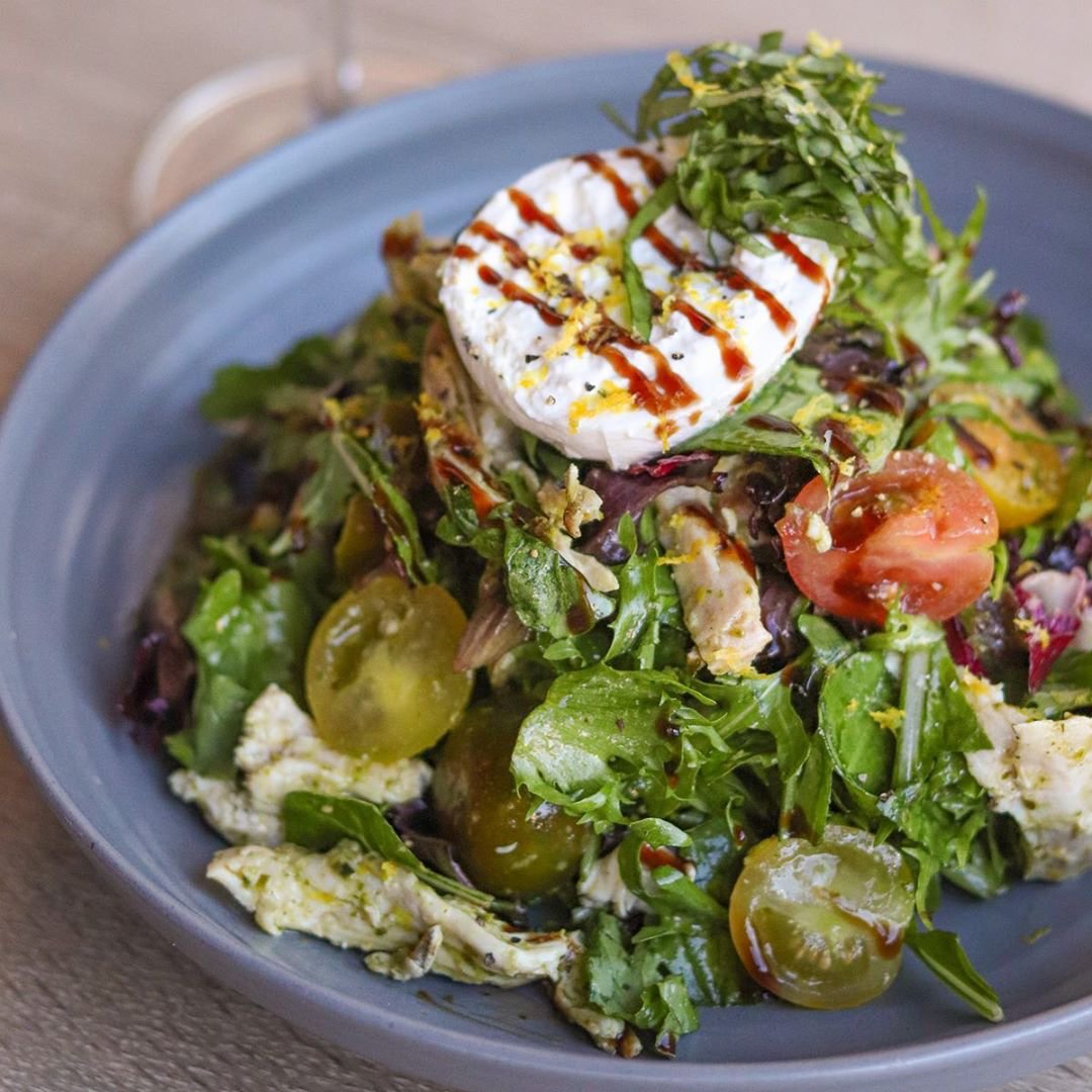 FashionIsland's tweet photo. It’s official! #GreatMaple is now open. #FashionIsland #NewportBeach #Lunch #Brunch #Dinner #MondayMood https://t.co/sHBbvsCdIR