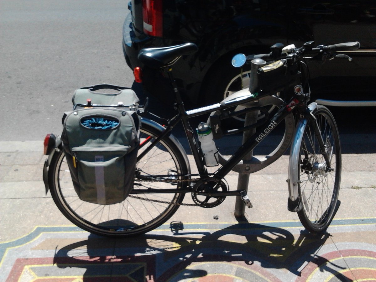 douglasyardley's tweet photo. Today I rode my bike #BikeTO to shop on Danforth #DanforthlovesBikes #ShopLocalBikeLocal. I spent $ 50 at The Big Carrot @the_bigcarrot . https://t.co/ArsJS3F0eV