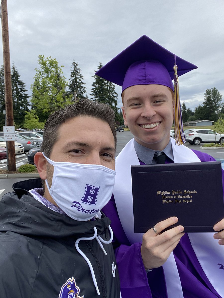 HighlineSoccer's tweet photo. Extrrrrmely proud of our boys Soccer! Our team standards and expectations is to graduate first...Seniors did it! @Highlinepirates https://t.co/b905Hs5LPt
