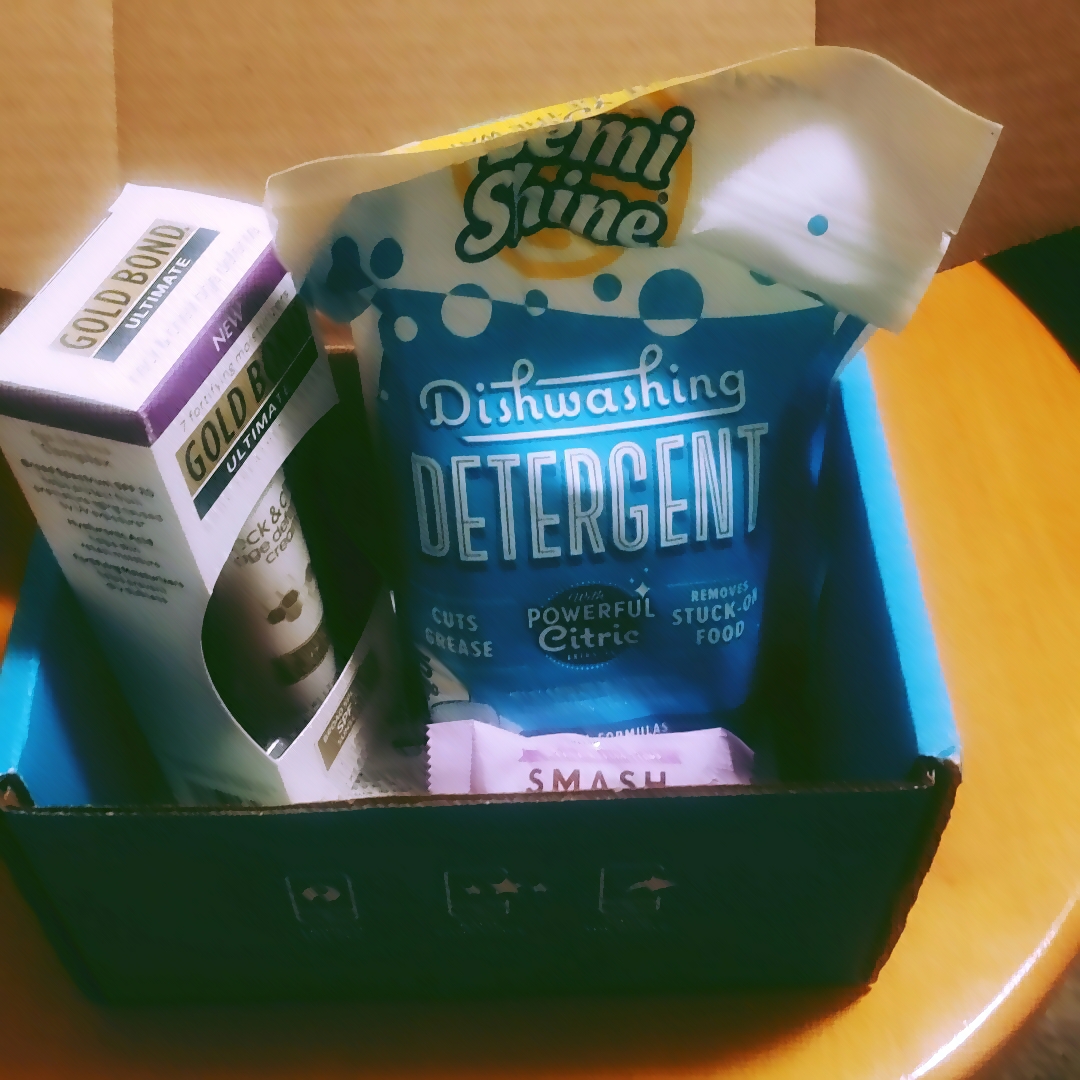 adventuregal1's tweet image. Always fun to try new products. @Influenster @Snackapade @Lemishine #SpringForwardVoxBox #complimentary