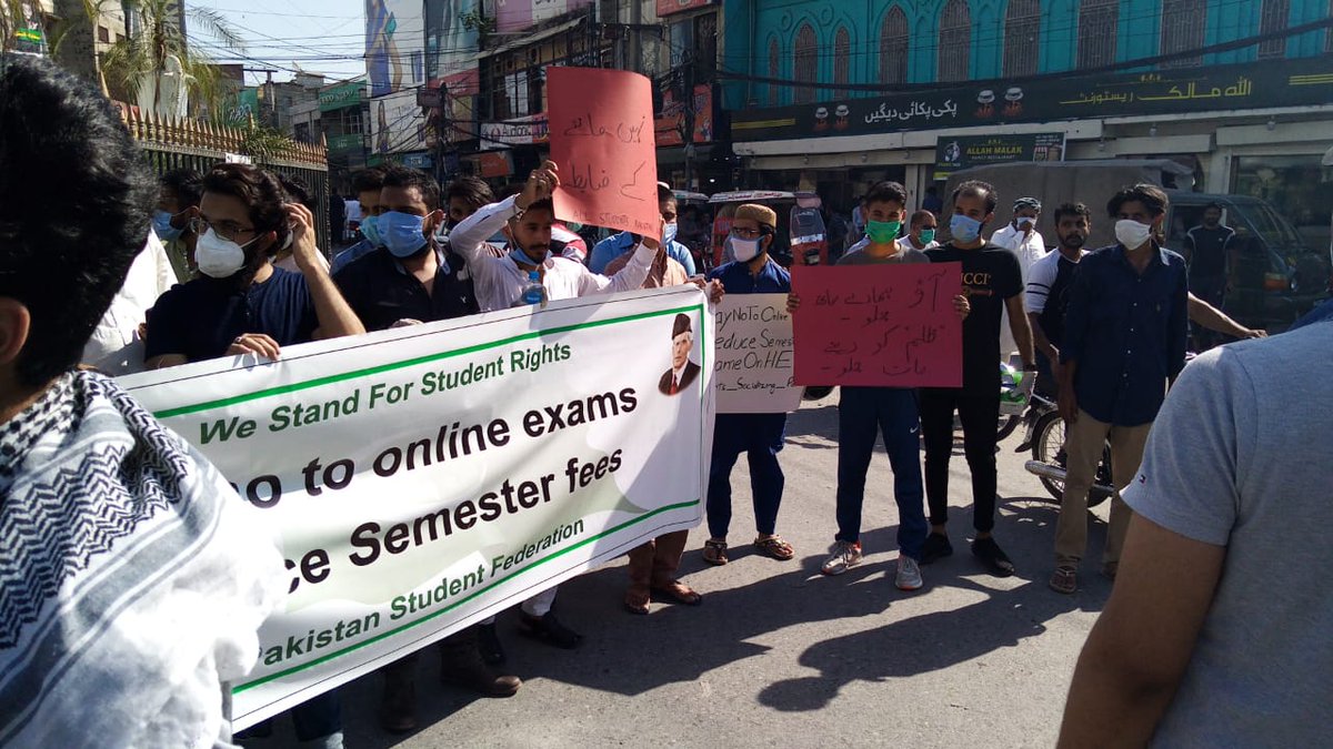 DWMOfficial's tweet image. Shukria Sialkot ....Shukria....
Ur Voice Will Shaken The Authorities....
#HECGivingLollyPop
#HEC_PromoteToNextSemester 
#onlineclassesfailed