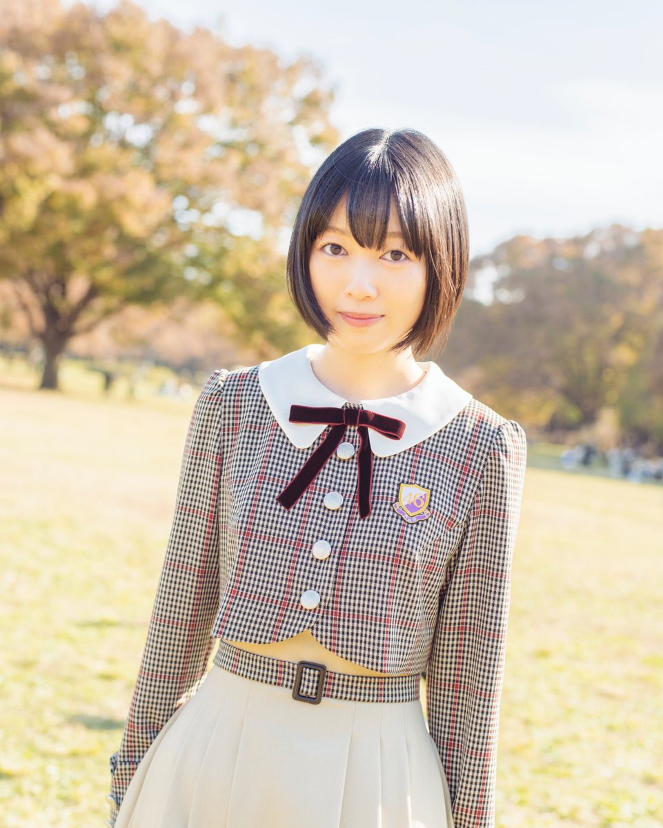 21 ⊿ 4th Generation Member UniformThis khaki uniform has a classic look with it's red check, peter pan-collar, and red velvet ribbon to tie the look together. Designer Yusuke from MURRAL aimed to create a design with originality and cuteness. https://twitter.com/korobizaka/status/1272229089622003713?s=20