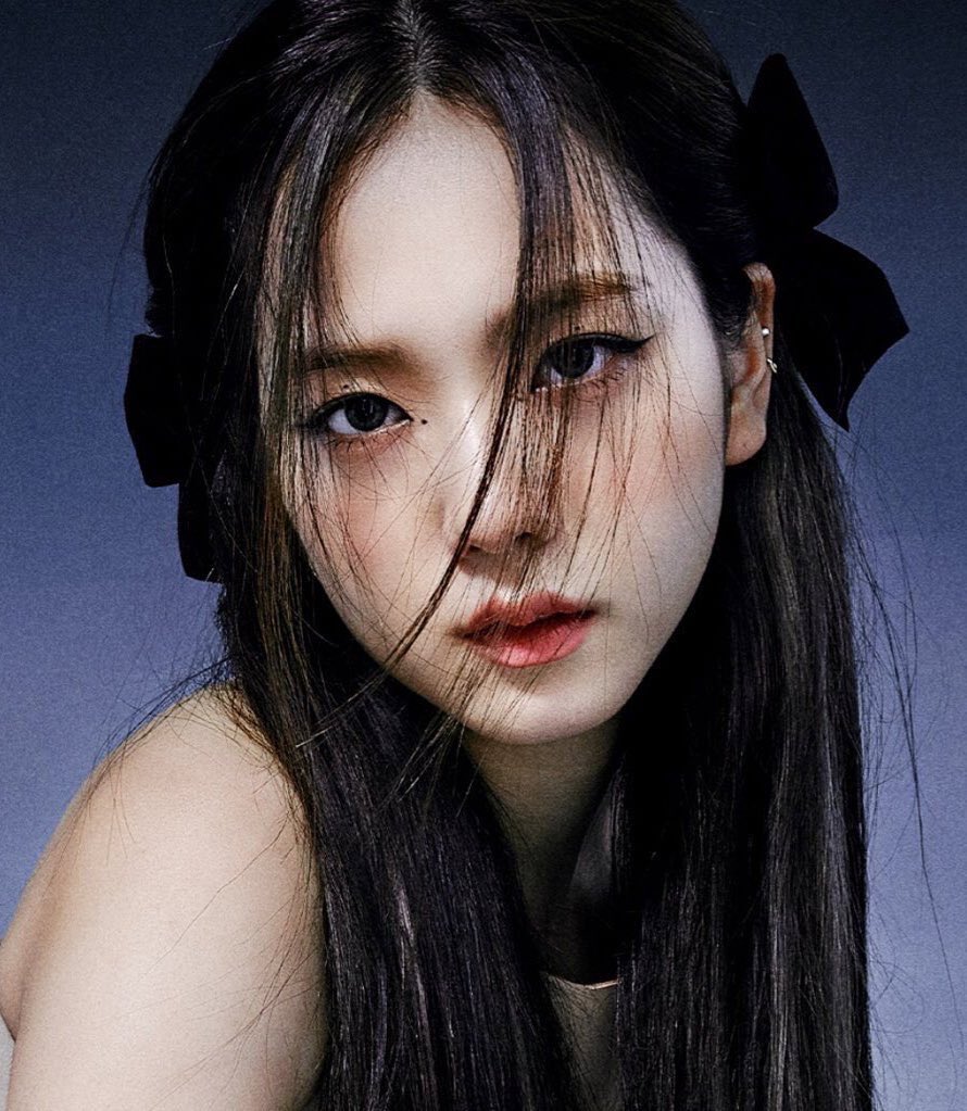 jisoo pics tweet media