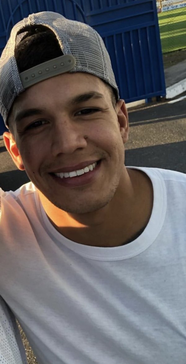 INFORMAÇÃO: 

O Cruzeiro fez uma proposta oficial para contar com o volante Lucas Romero. A proposta foi entregue ao empresário do jogador, Christian Bragarnik, que a levará ao conhecimento da diretoria do Independiente.
continua...