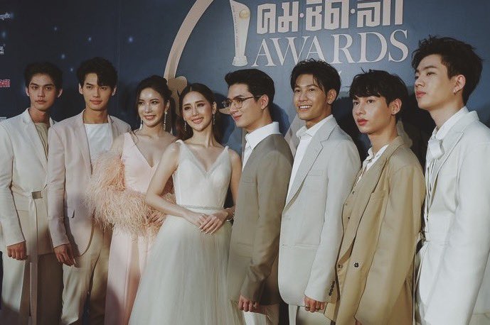 morenefarious's tweet photo. ✨the art of ordinary
— an au about a day-to-day life of a bunch of boys, working under the a publishing company, Gravure Media and Magazine (GMM – in short), where chaos, mayhem, feelings and relationship ensue. https://t.co/QiNJpbB1uF