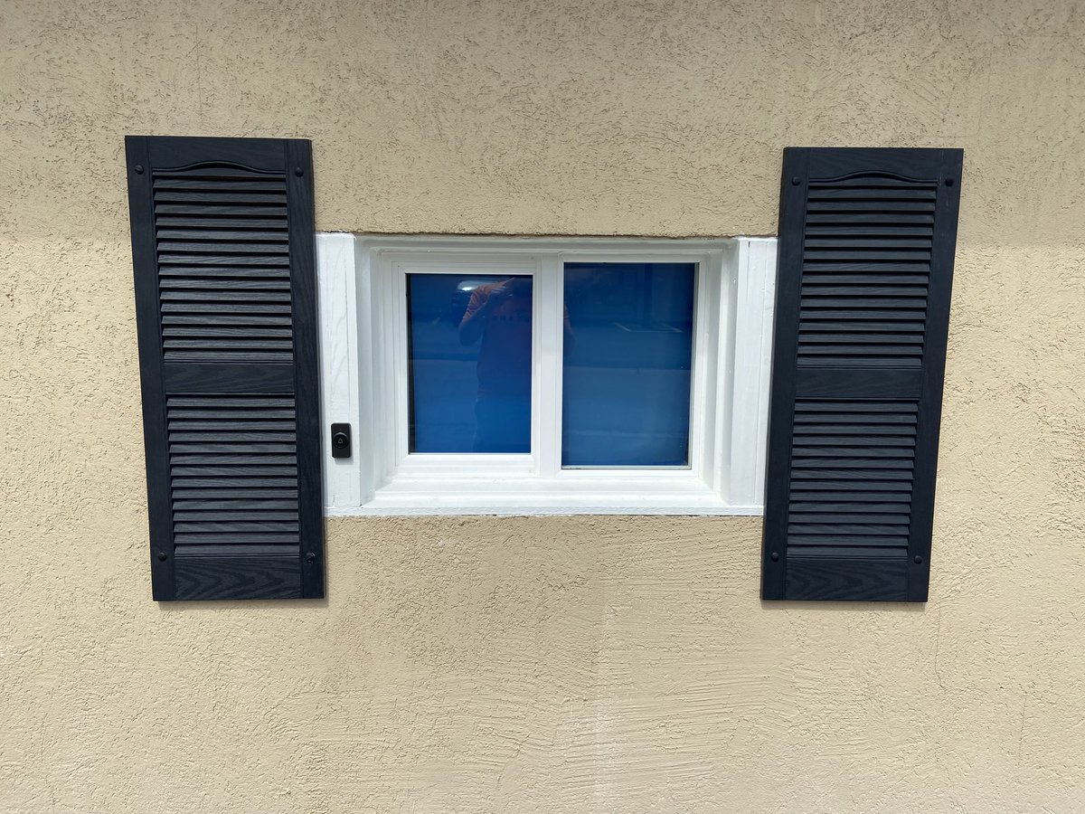 TheHowlandBean tweet media