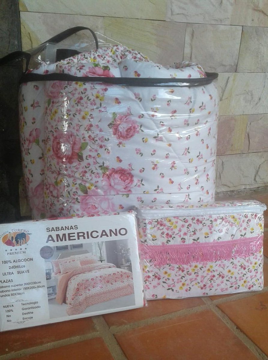 Edredón con 9 piezas 
2 Fundas,2Sábanas,2Cortinas,1 Edredón y 2 lazos para la cortina 😍
Disponible !! ✔A 270
Hago delivery GRATIS 
0994923997. RT PORFAVOR 🙏
Muchas gracias ❤