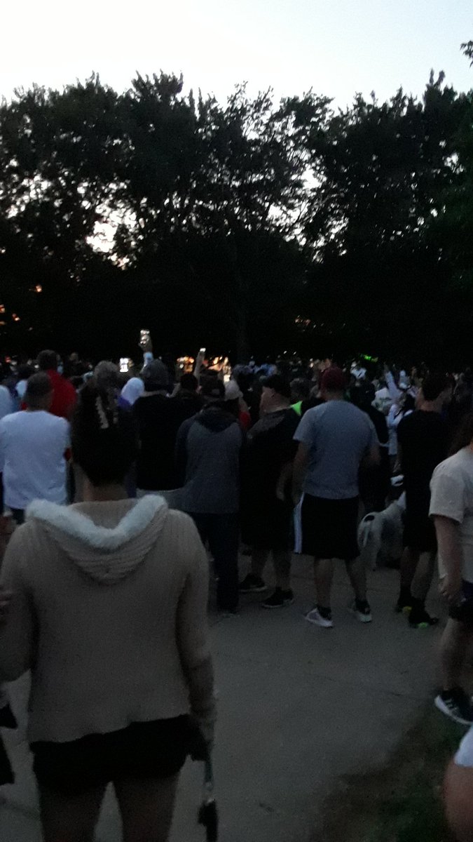 bogartshaven's tweet photo. South Philly #SouthPhilly #thisisnotseattle you picked the wrong city antifa ! We love our city ! #BackTheBlue #columbusprotest https://t.co/FLrhXZFkSy