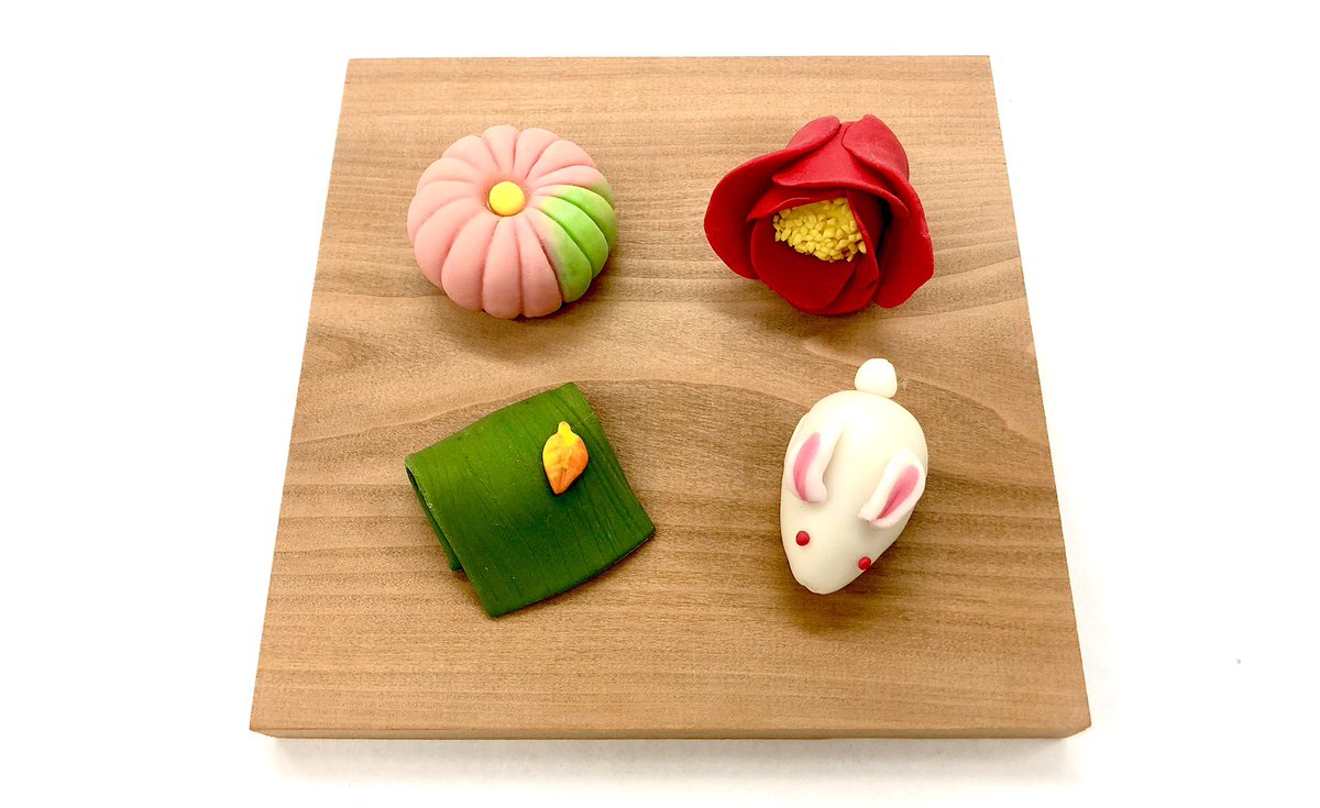 美術出版エデュケーショナル 公式 おはようございます 6月16日は和菓子の日ですね 弊社でも和菓子の素 売ってます 樹脂粘土で美味しそうな和菓子が作れるんです 樹脂粘土はオーブン不要で 絵の具をまぜて好きな色を作れます 薄くすれば透明感も