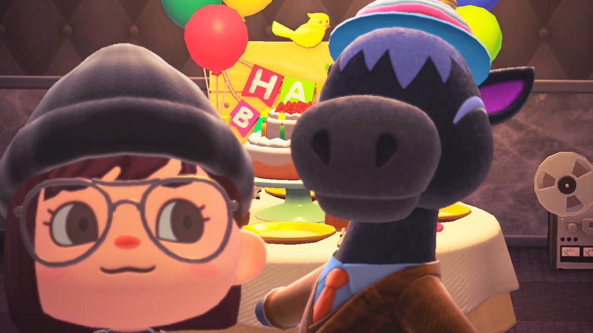 ACNH_kiitsu's tweet photo. happy bday roscoe!!  #AnimalCrossing #ACNH #NintendoSwitch https://t.co/ea3PWbj3UI