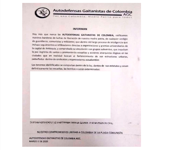 wasgyofx's tweet photo. "Los que saben de estas cosas" saben que aunque las AGC "desmintieron" aquí apreció también el nombre de @NicolsBritto1.

Hoy la policía le rompió mandíbula y varios dientes #EstamosConNicolás

#QuienDioLaOrden #QuinteroNoMeCuida #QuinteroTraidor
https://t.co/SNzw0twEuq https://t.co/gjOgnu2CdY